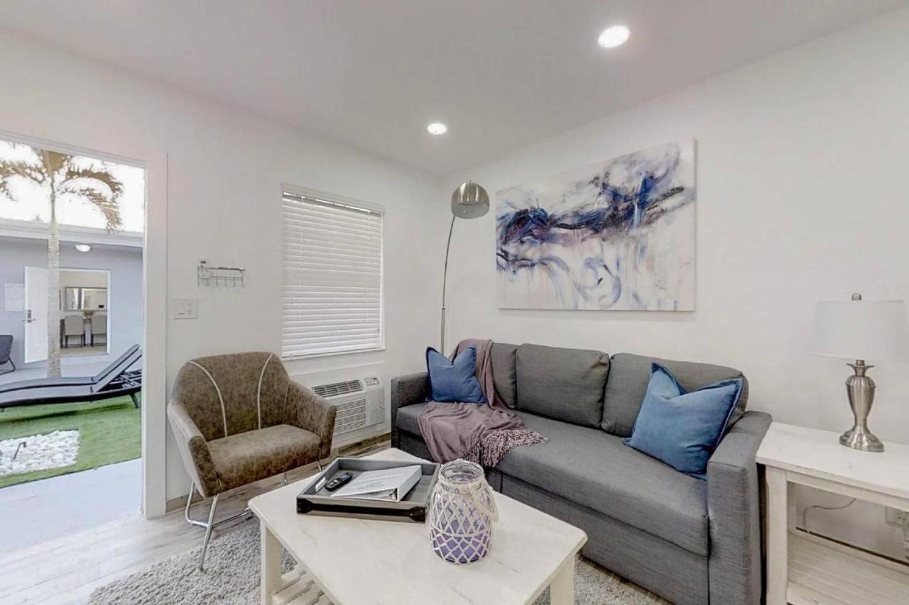 Lovely 1Br W Parking Space & Walk To The Beach #7 ฮอลลีวูด ภายนอก รูปภาพ